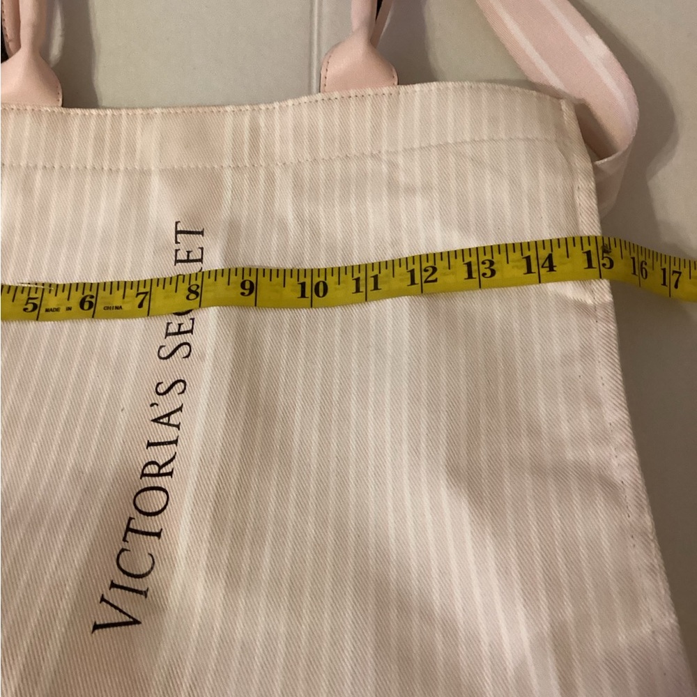 Victoria's Secret Pink Tote Bag - Picture 5 of 8